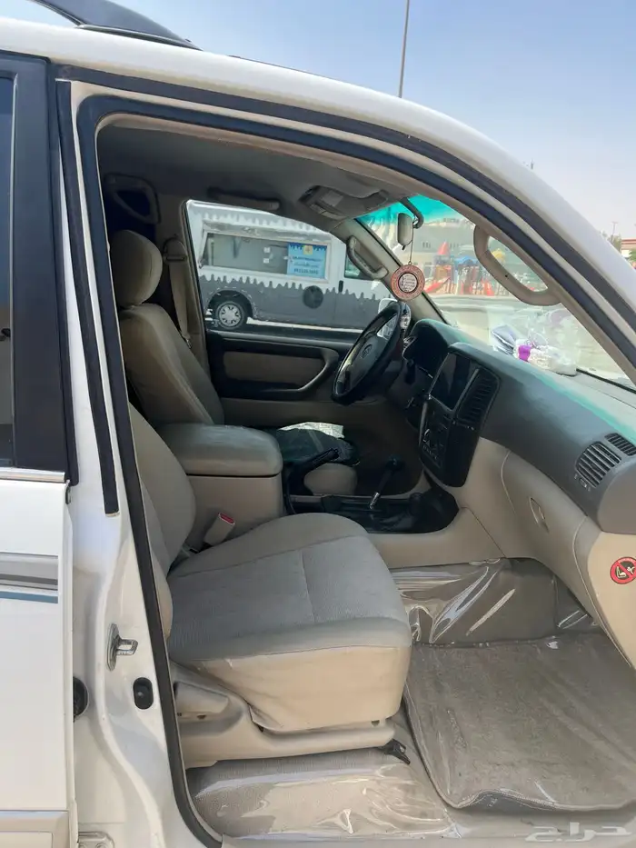 تويوتا جيب لند كروزر 2005 9