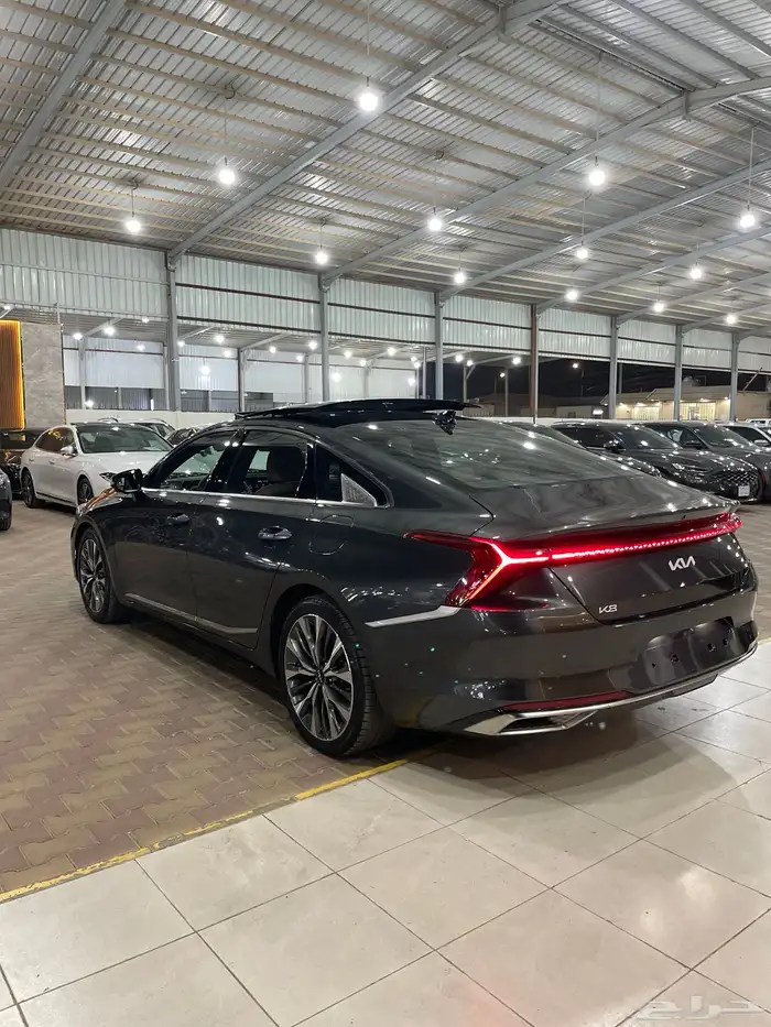 كيا كي8 موديل 2022 فل كامل 9