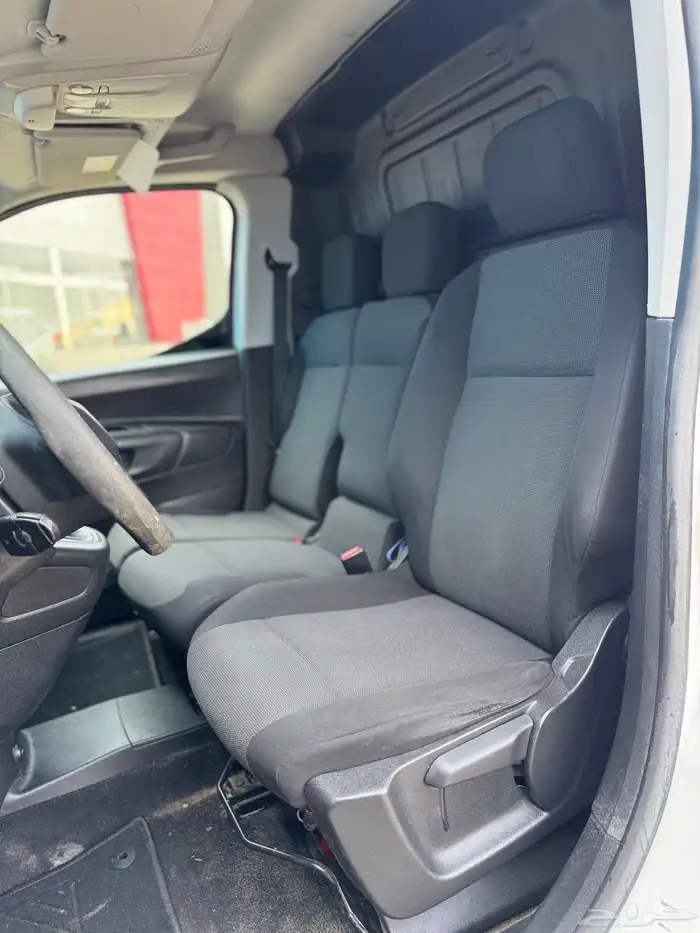 بيجو-بارتنر-2023-ديزل-بضاعه-سعر-33000-الف 8