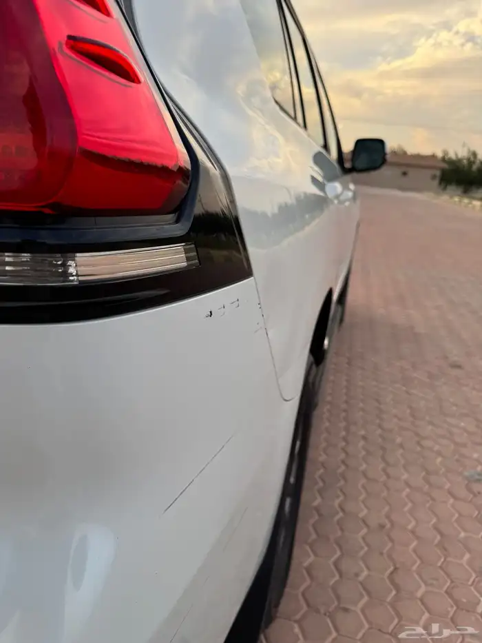 برادو 2018 فطيمي فل كامل فتحة دفلوك ثلاجة نظيف جدا 15