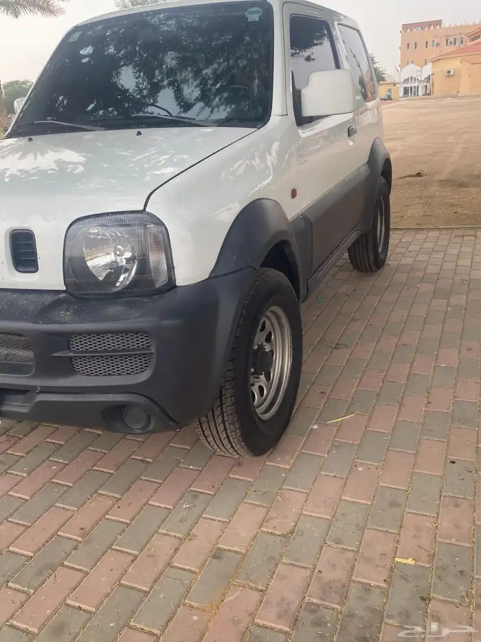 سوزوكي جمني 2011 نظيف جدا 4