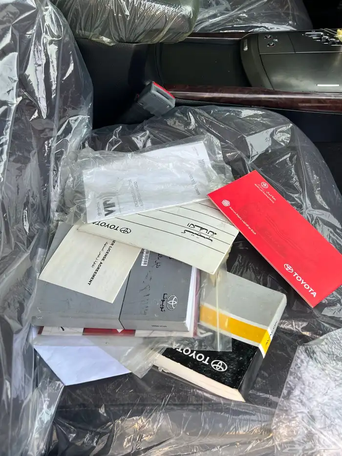 تويوتا افالون 2011 7