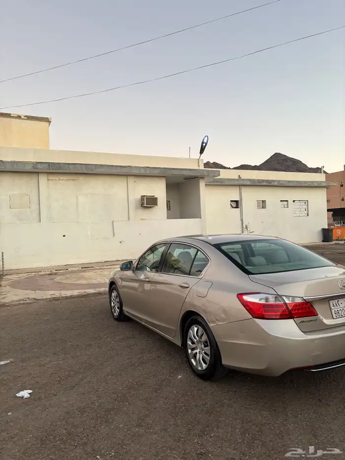 هوندا اكورد2013 3