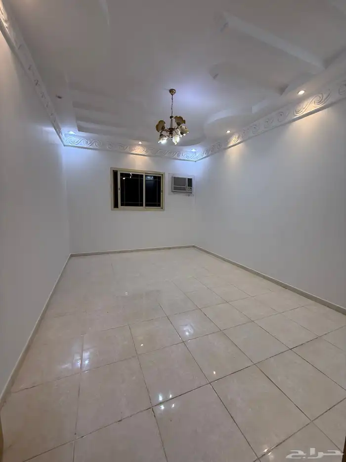 فيلا مستقله في حي قرطبة الغربيه شرق سابك ( 300 م ) 22