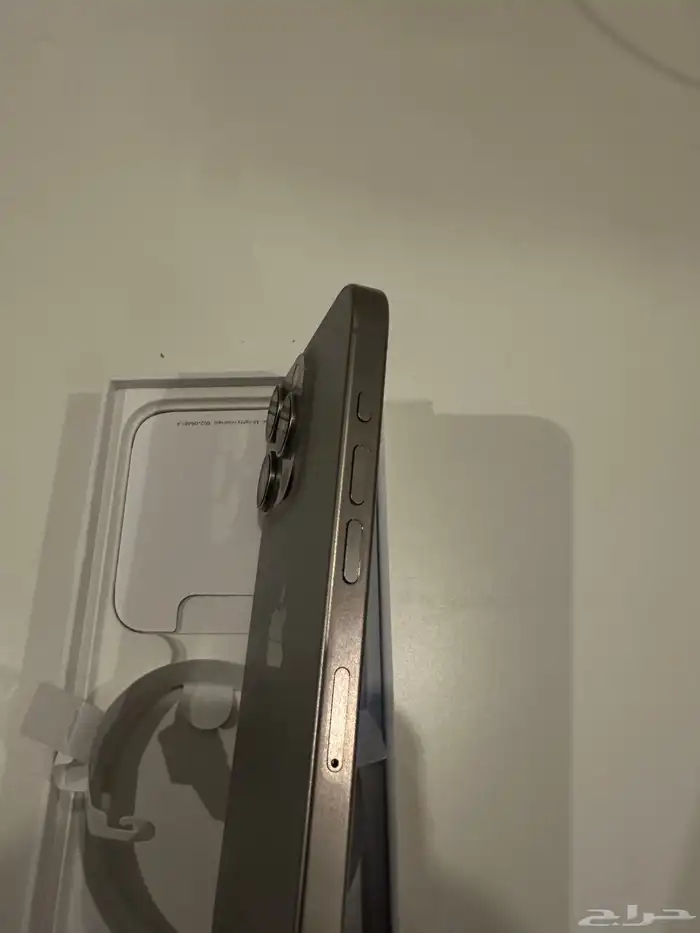 ايفون 15 برو تيتانيوم 256 نظيييف 2