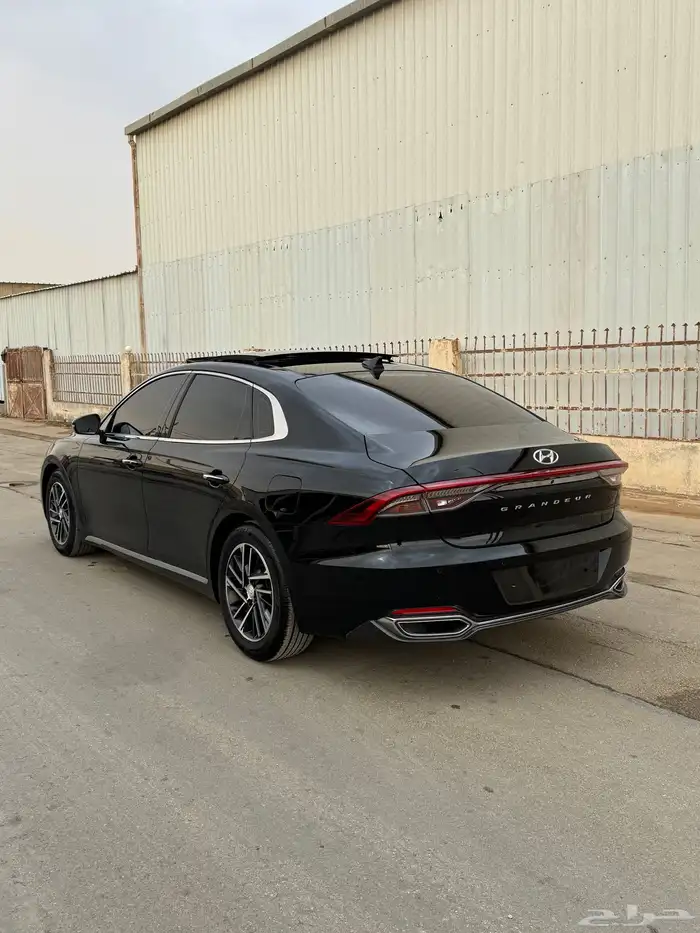 ازيرا 2020 بنزين 3