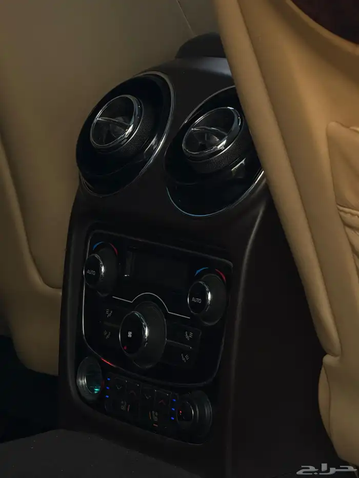 جاكوار XJL Portfolio 2012 فل اطلبية تنفس طبيعي بحالة الوكالة 68