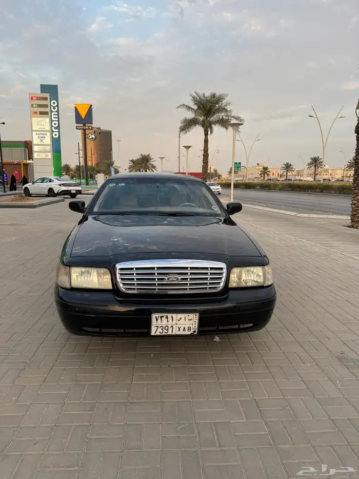فورد كراون فكتوريا مالك ثاني 5