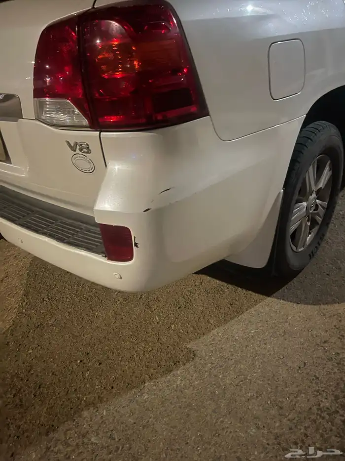 جيب لاندكروزر 2015 نظيف 5