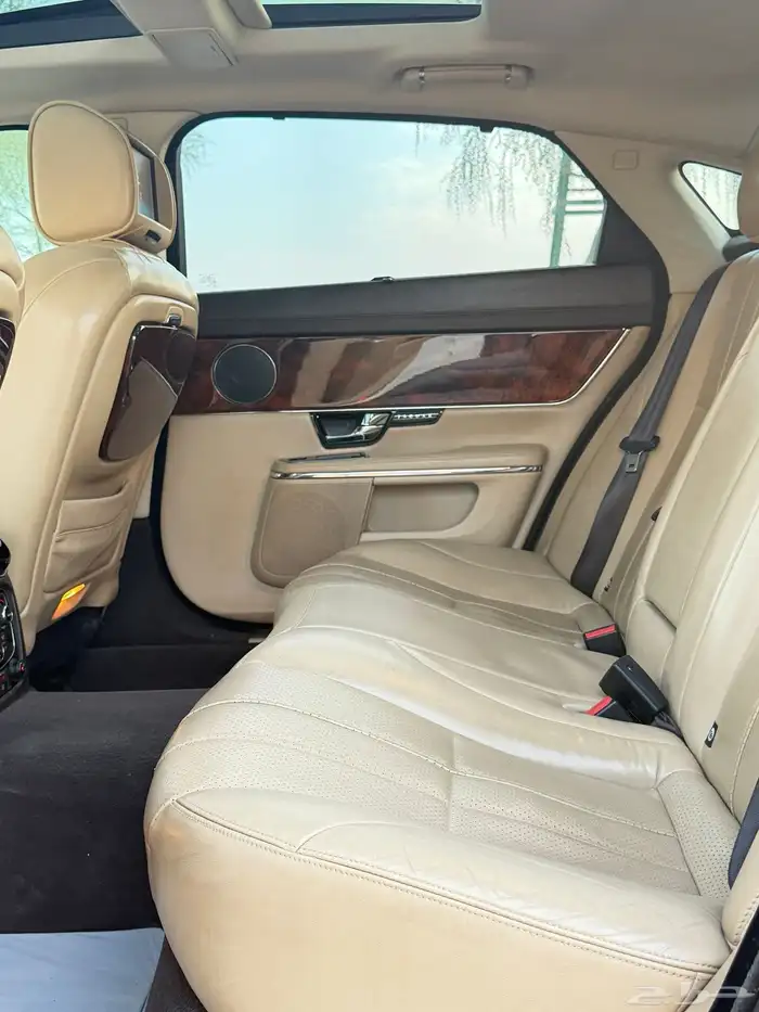 جاكوار XJL Portfolio 2012 فل اطلبية تنفس طبيعي بحالة الوكالة 63