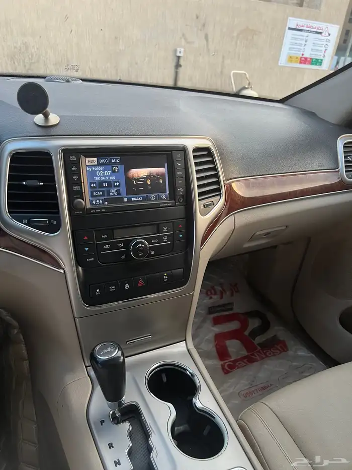 جيب شروكي 2013 1