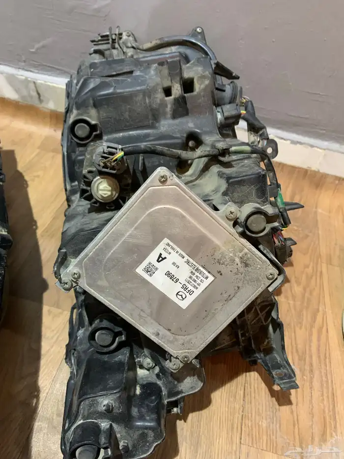 عدسات مازدا CX30 2