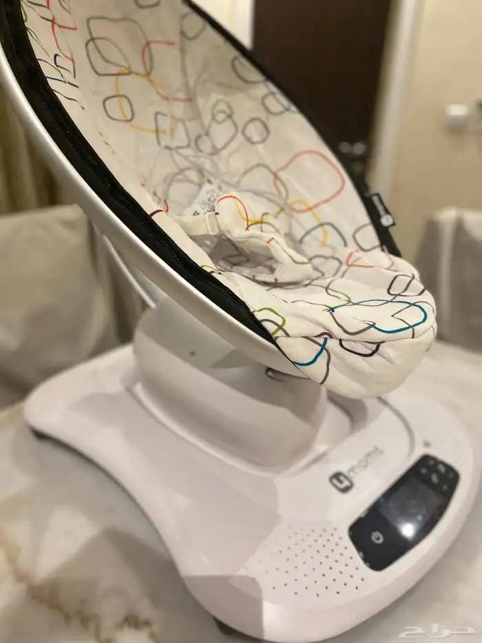 كرسي هزاز ماركة 4مامز مامارو 5