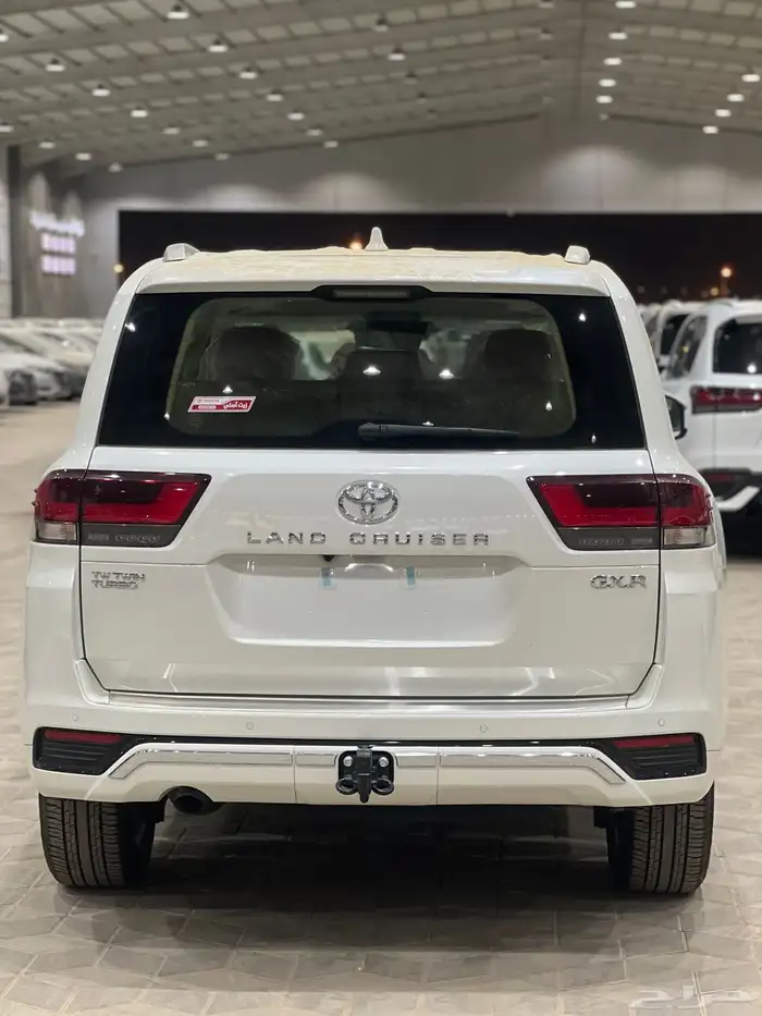 تويوتا لاندكروزر GXRL4 2025 3