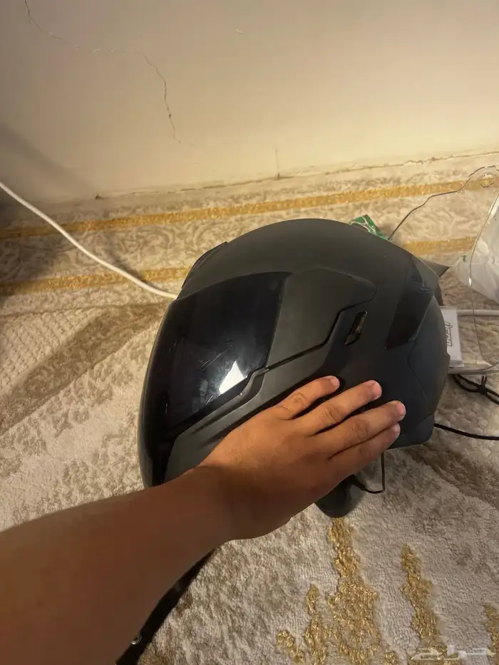 خوذة ايكون 3