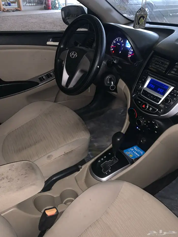 للبيع هيونداي اكسنت 2016 28