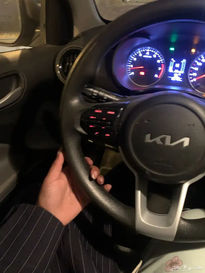 مدربة قيادة غرب الرياض 0