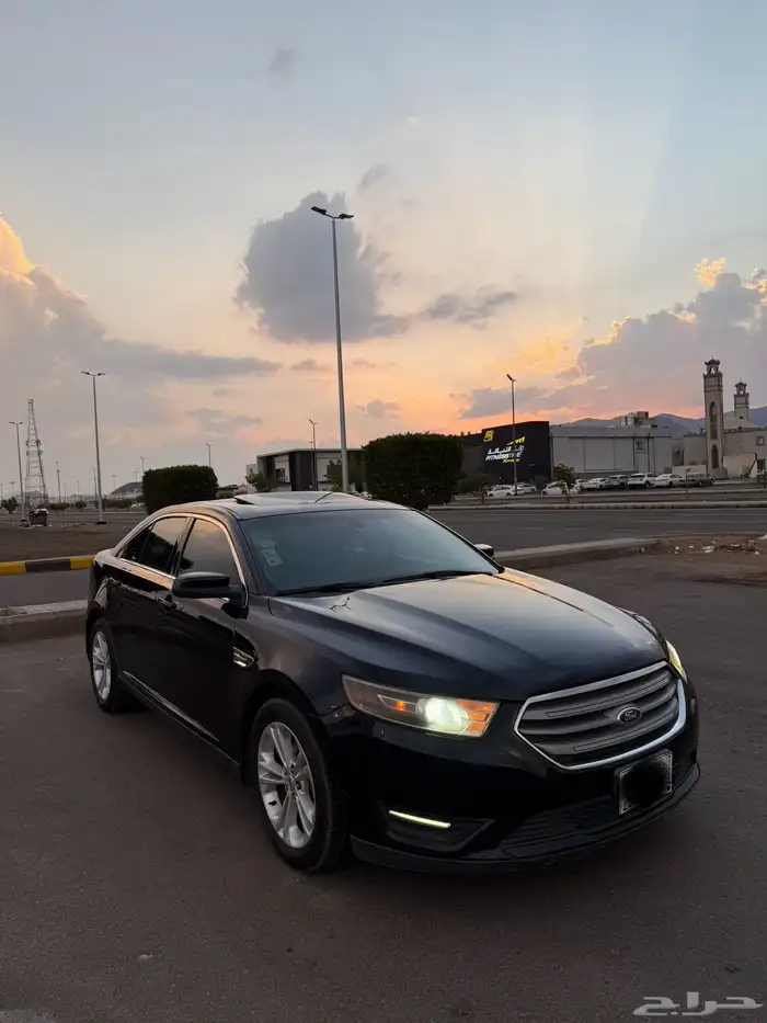 فورد تورس 2015 فل كامل SEL المالك الاول بودي وكاله بصمه 1