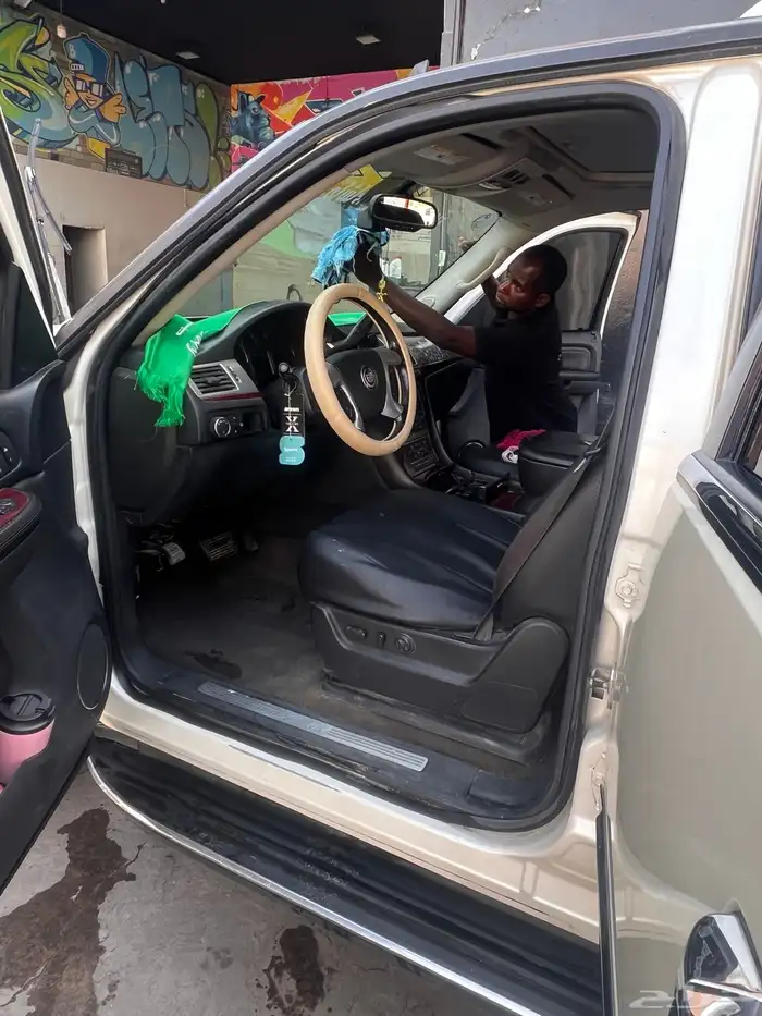 كاديلاك اسكاليد 2007 للبيع 11