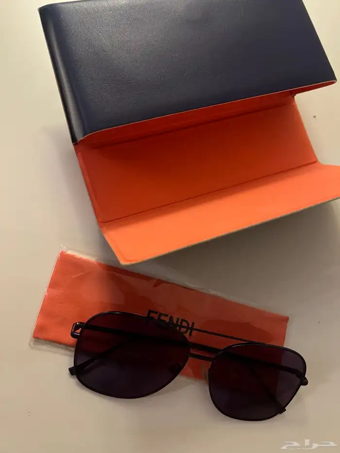 نظارة شمسية بنفسجية للجنسين من اوربا 3