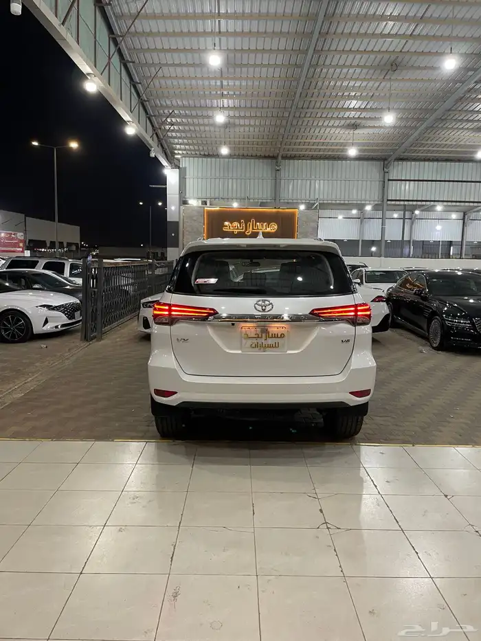 فورتشنر موديل 2023 (6سلندر) 6