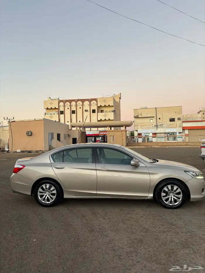 هوندا اكورد2013 5