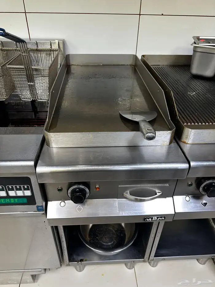 معدات مطاعم 0