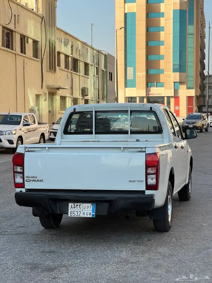 ايسوزو ديماكس موديل 2014 11