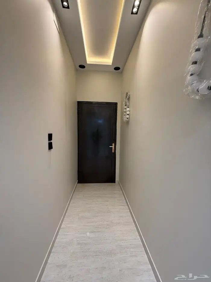 للبيع شقق علويه وارضيه بسعر صيدة بدرة الموسي ع برحه مسجد 12