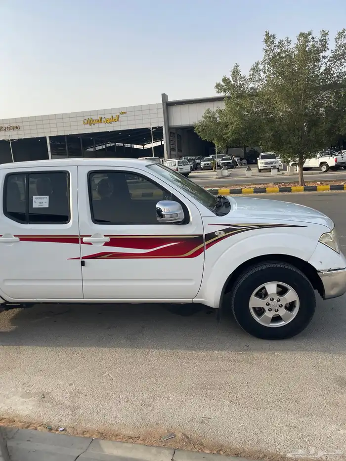 نيسان نافارا 2015 1