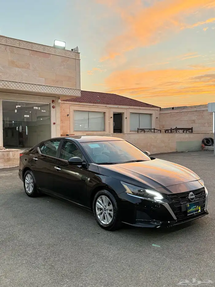 للبيع التيما 2025 ستاندر 10