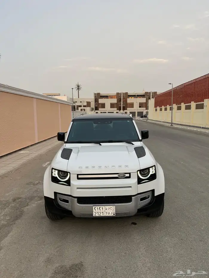 لاندروفر ديفيندر 110 ناغي 2023 ضمان وصيانه مجانيه 2