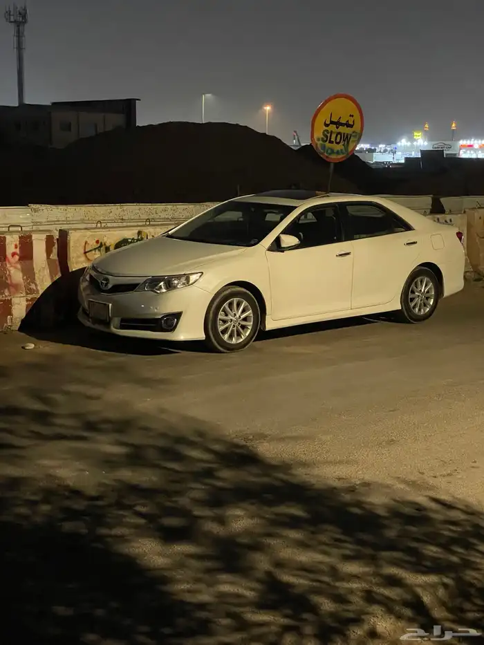 كامري GLX فل كامل شبه وكالة 2013 14