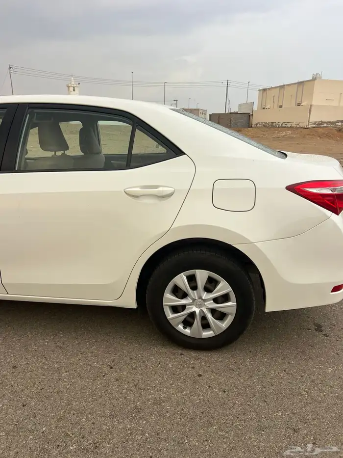 للبيع كورلا 2014 بدي وكاله 7