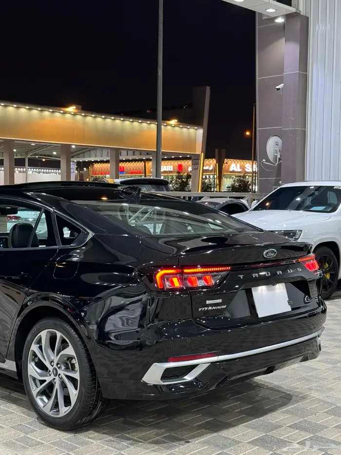 تورس 2023 فل كامل اسود 6