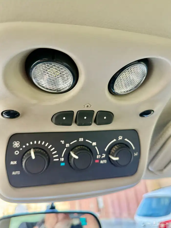 كاديلاك اسكاليد 2005 ممشى قليل مخزن 17