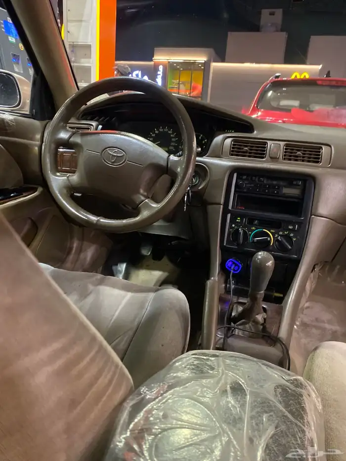 كامري 2001 للبيع 32