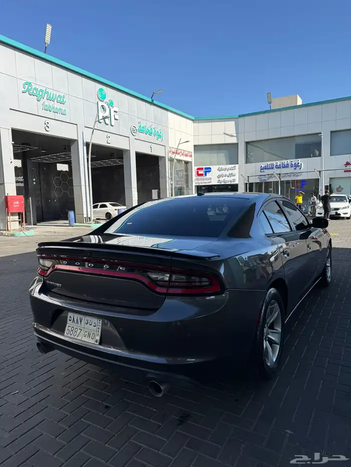 دودج تشارجر sxt 2020 8