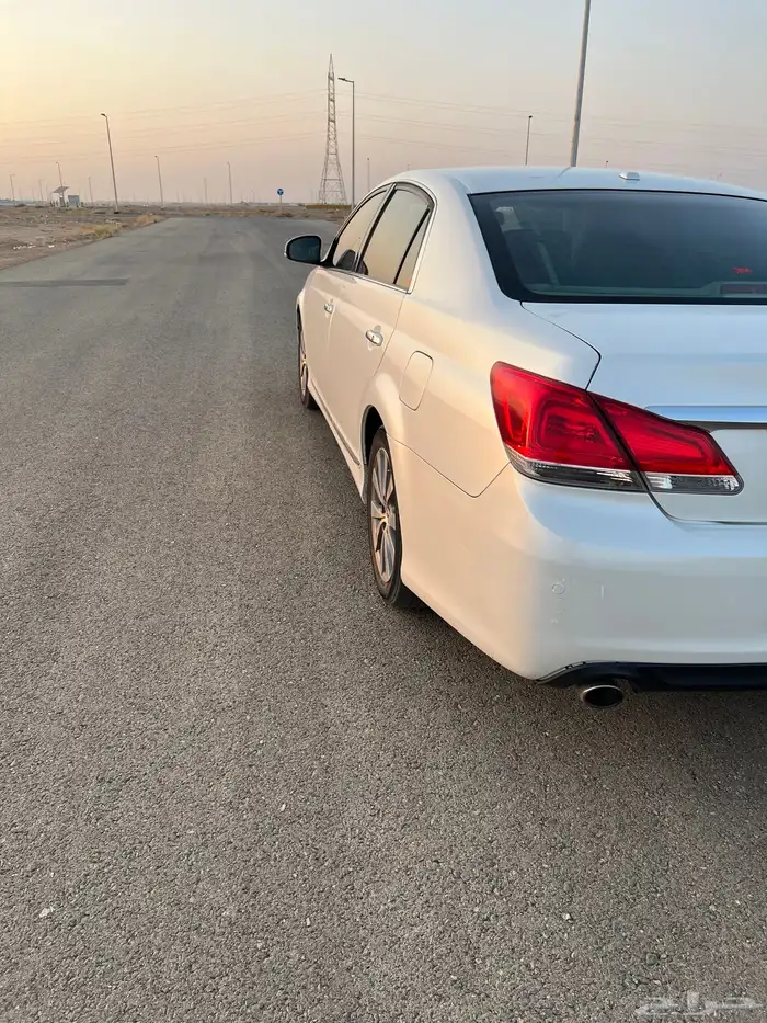 للبيع افالون مديل 2012 فل كامل سعودي شرط 10