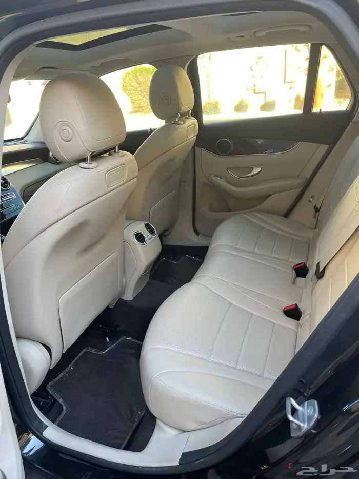 سيارة مرسيدس glc250 1