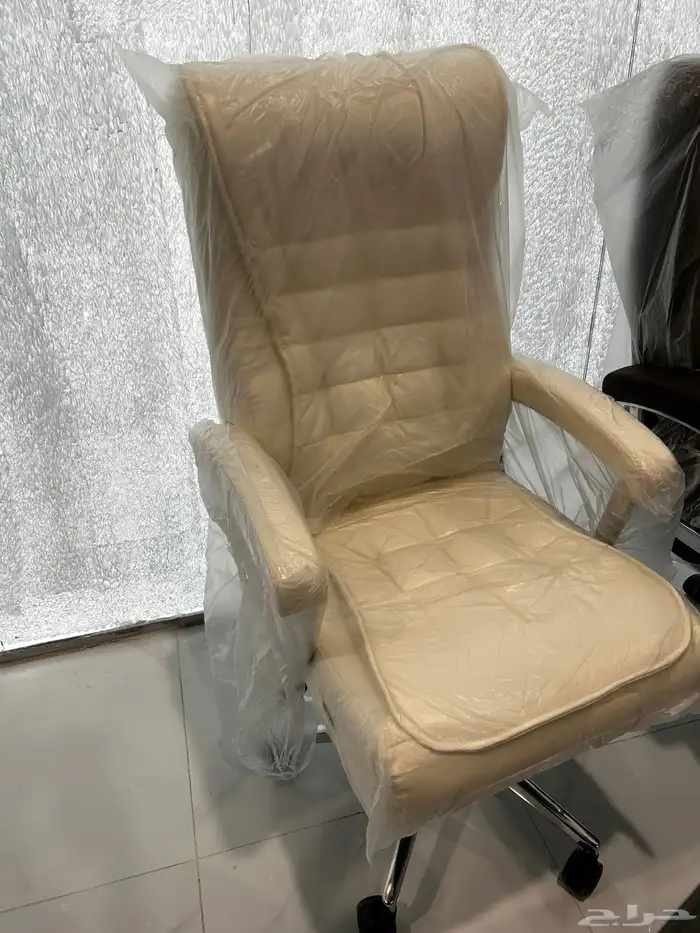 كرسي مكتب مميز وحديث 5