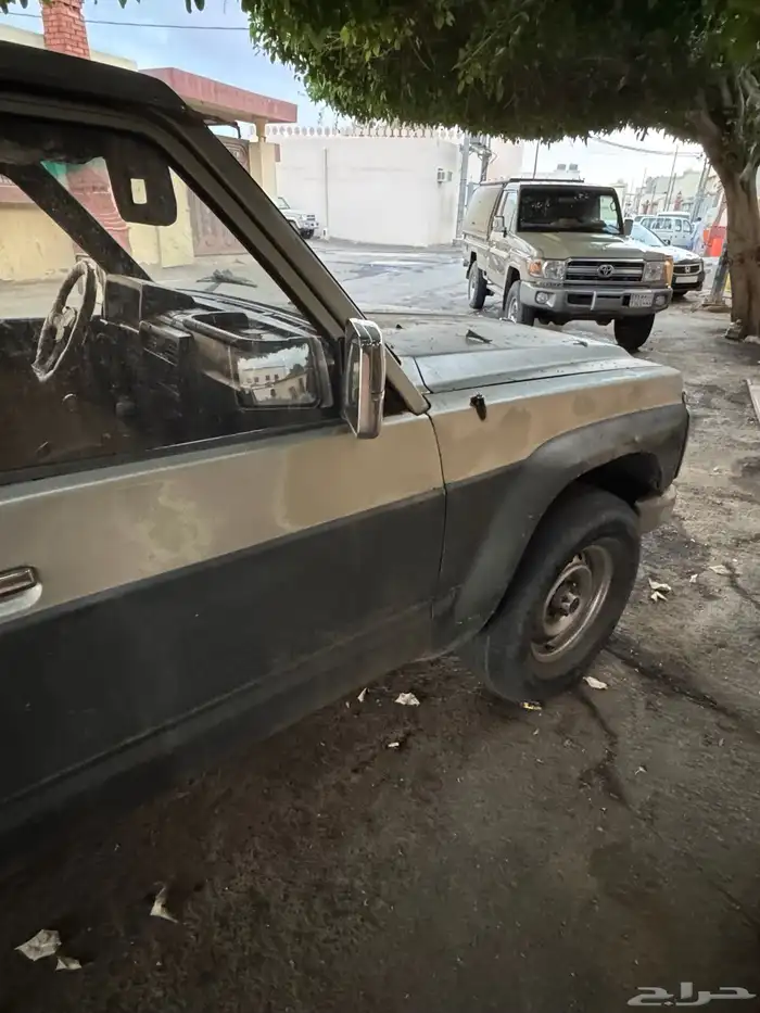 باترول 1991 يحمل لوحه مميزه 0