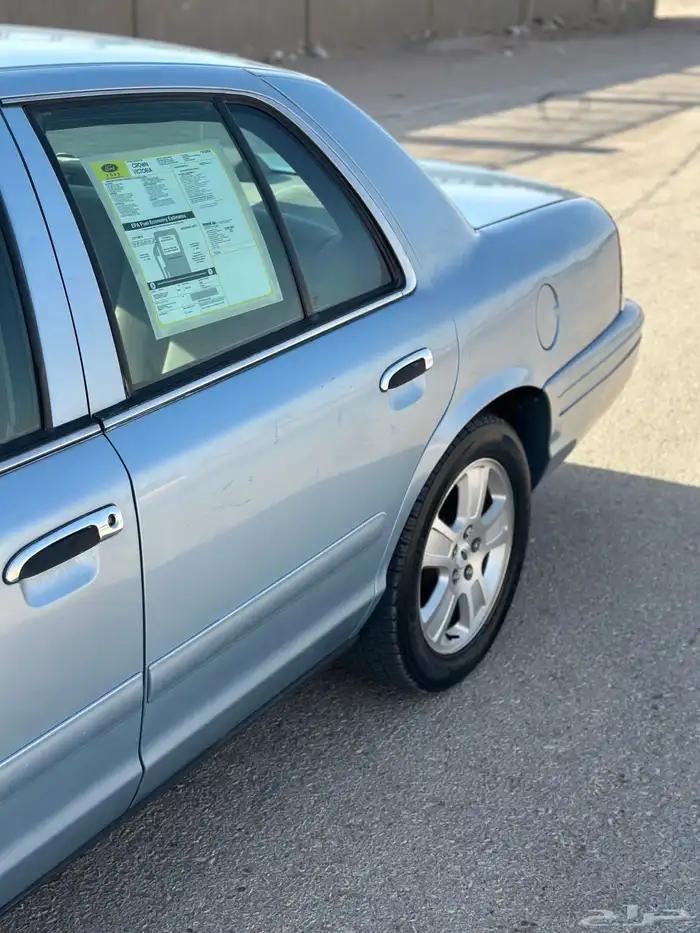 فورد فكتوريا 2006 6