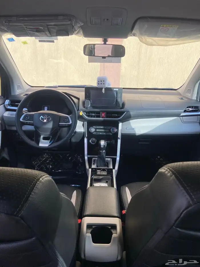 تويوتا فيلوز 2024 GLX للبيع 6