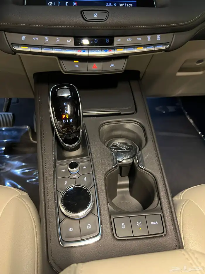 كاديلاك XT4 شبة اصفار 2023 20