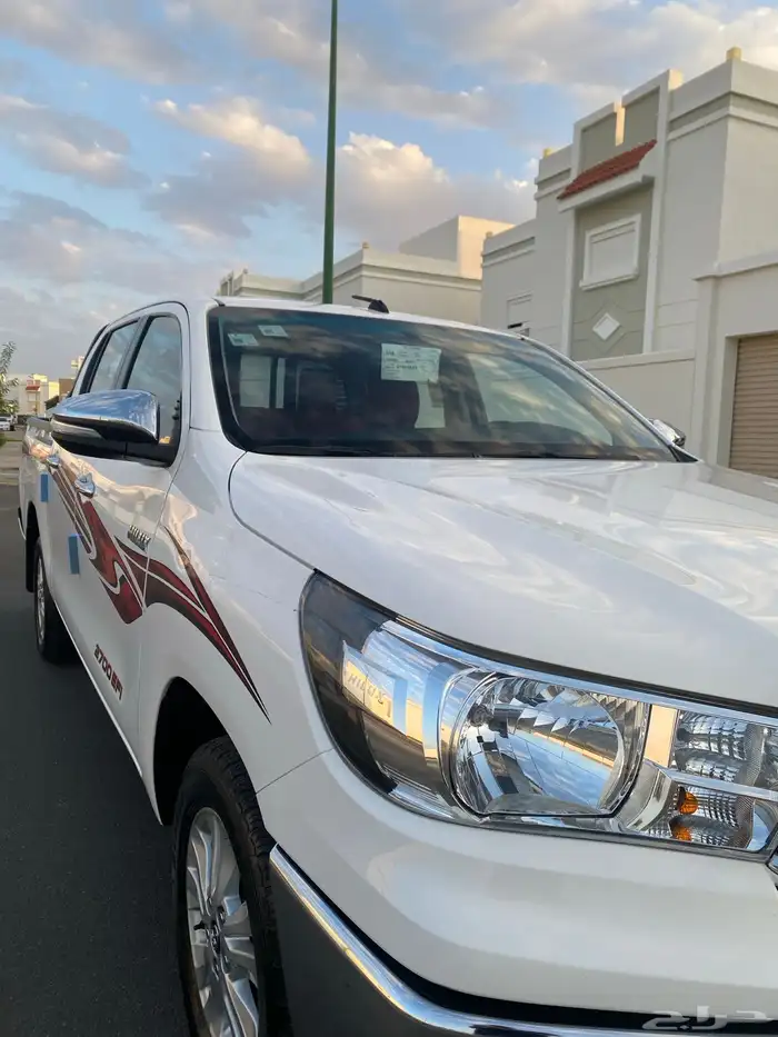 هايلوكس 2016وكاله فل كامل بدووون دبل قير عايدي مخزن 13