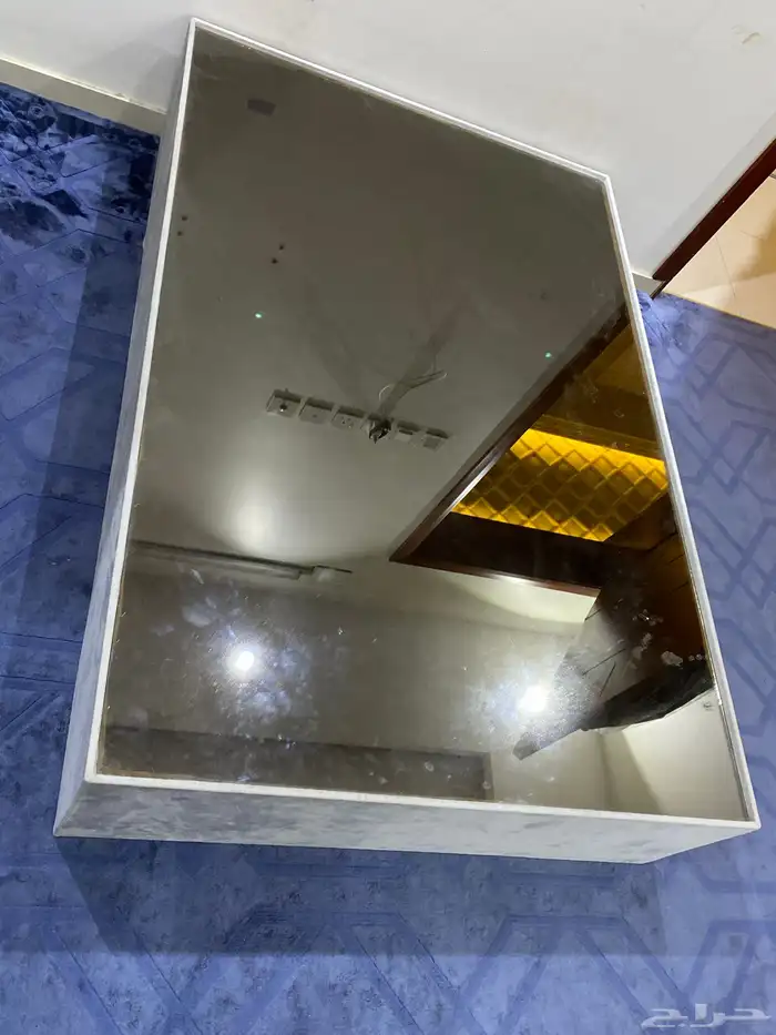 طاوله مجلس نضيفه و جديده سبب البيع غير الحاجه لها 1