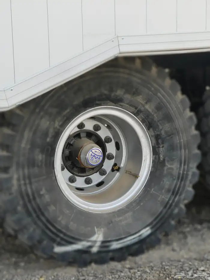 كرفان ملكي شرائح المنيوم الطول 24  VIP 20