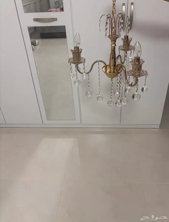 ترية(اضائة) جديده ونظيفه 0