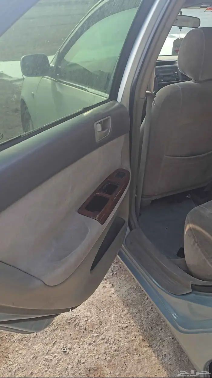 كامري 2004 فل كامل البيع قطع بس 2